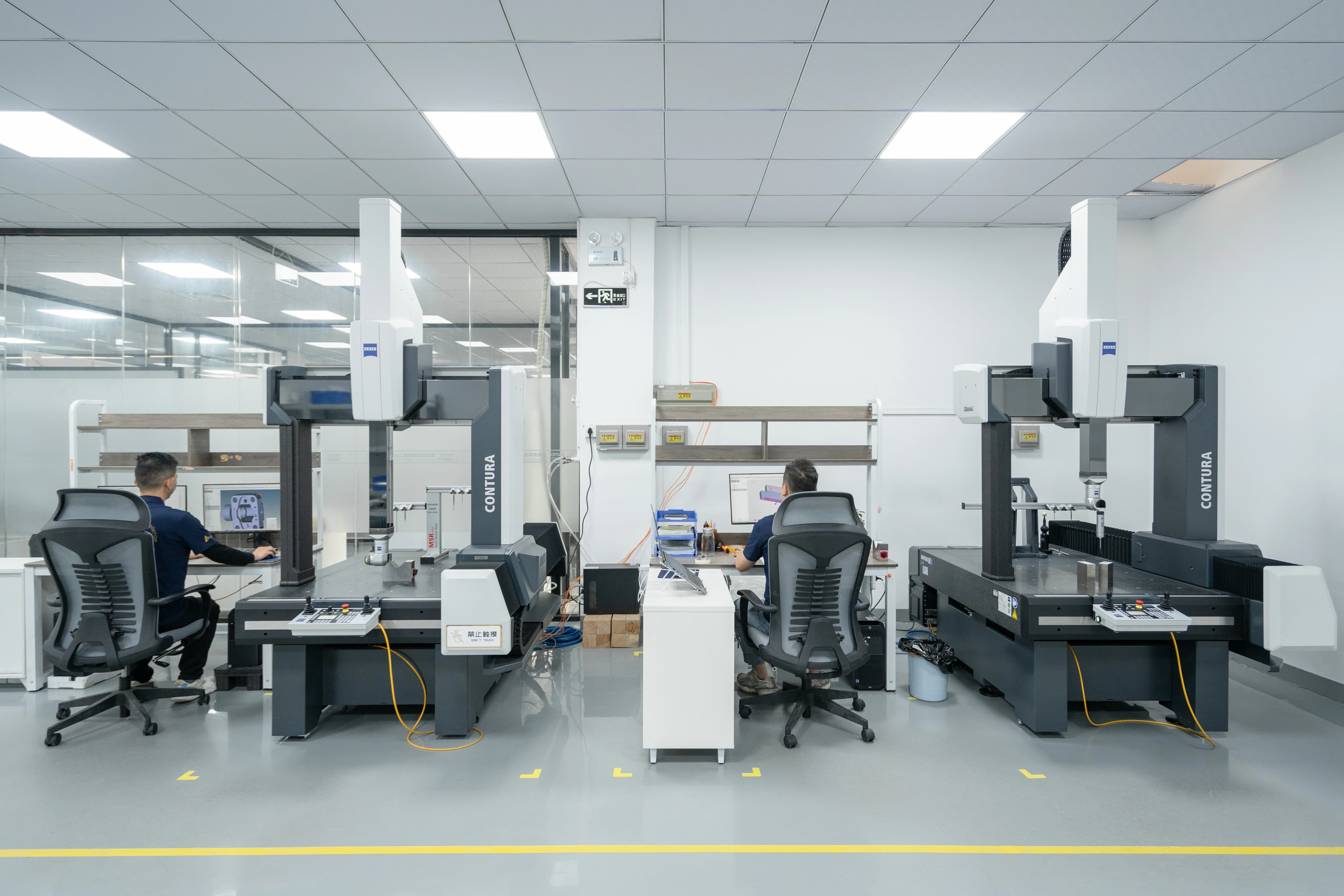 Plastic Extrusion Factory