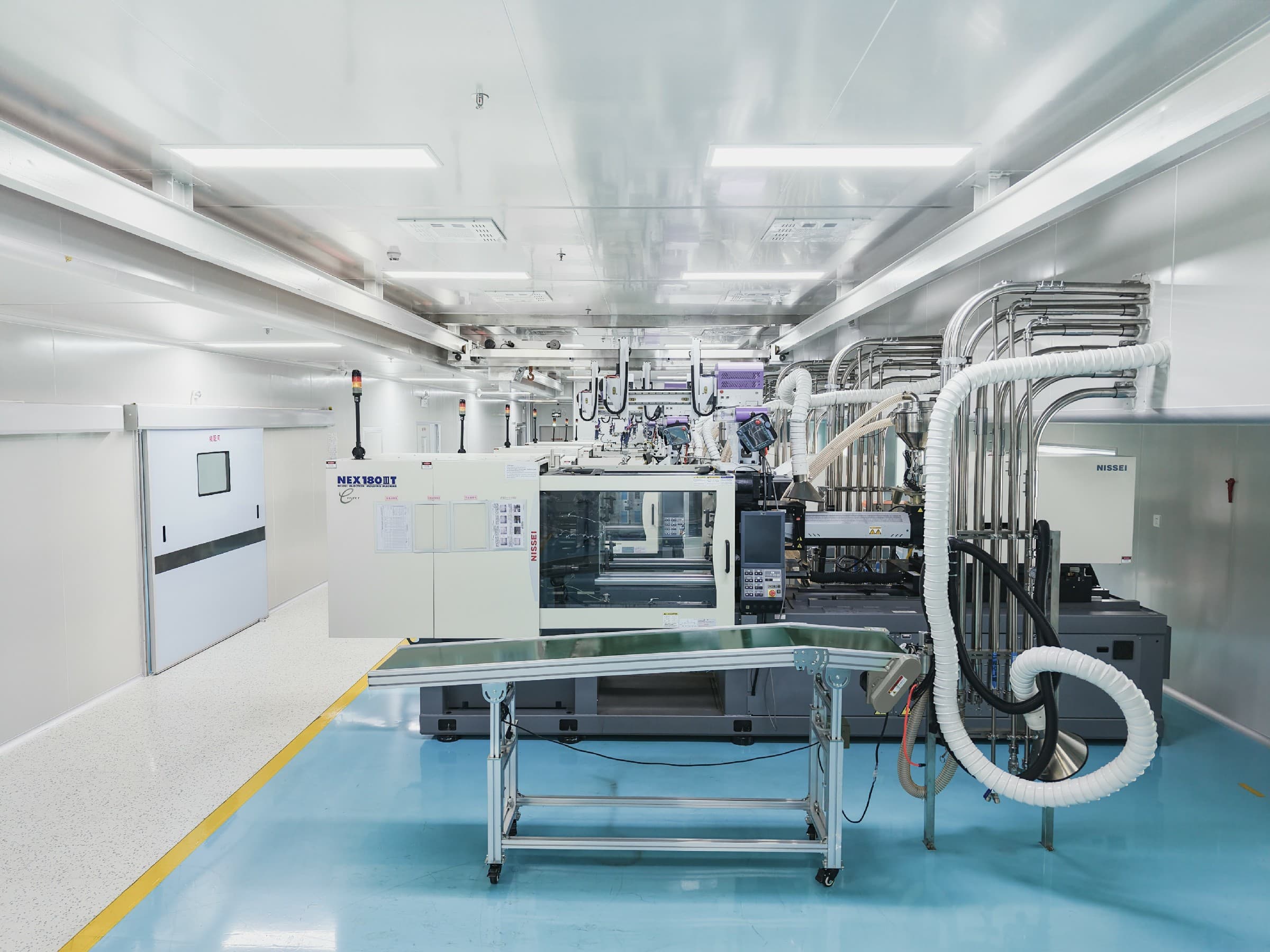 Custom Injection Molding Manufacturing Facility